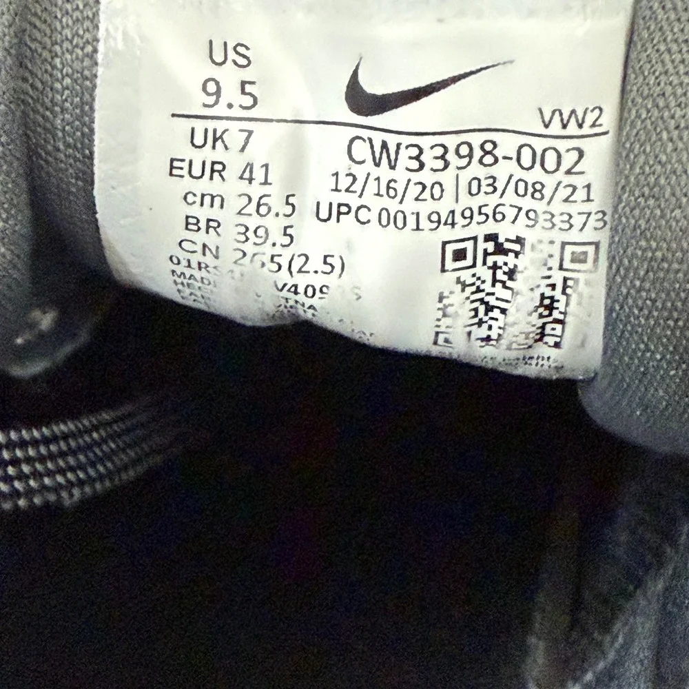 Nike Air Max Bella TR 4 Womens Training Shoes Black White CW3398-002 Size 9.5 C+